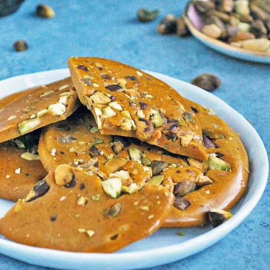 Persian Saffron Brittle Candy - Recipe photo by ahueats