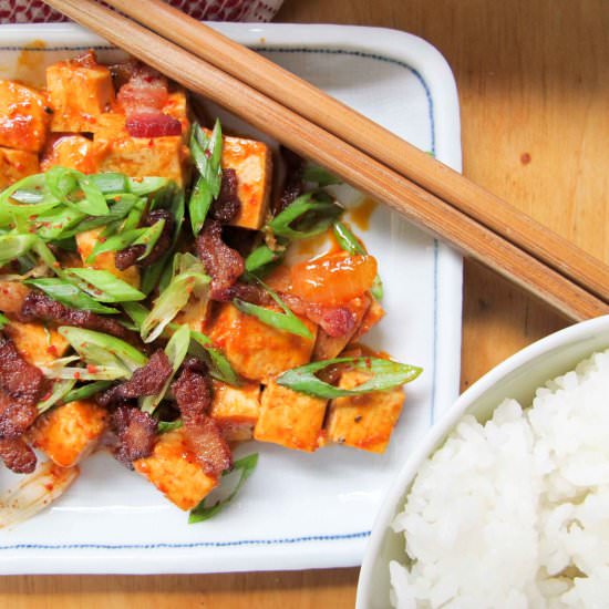 Spicy Tofu with Green Onion & Bacon - Recipe photo by thesharedplate