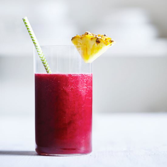 Beet Pineapple Juice - Recipe photo by Natural Girl Modern World