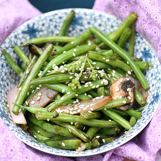 Crunchy Asian Green Beans - Recipe photo by Delightful Mom Food