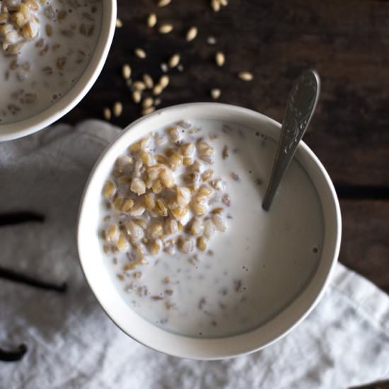 Belila: Egyptian Wheat Porridge - Recipe photo by mattersofthebelly