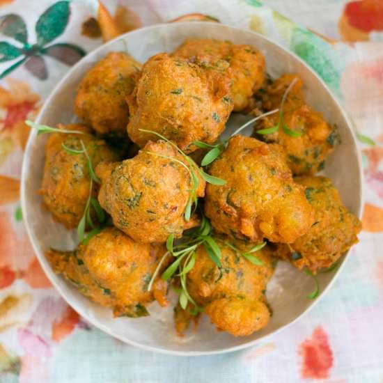 Daltjies spinach and corn fritters - Recipe photo by Tantalise my taste buds