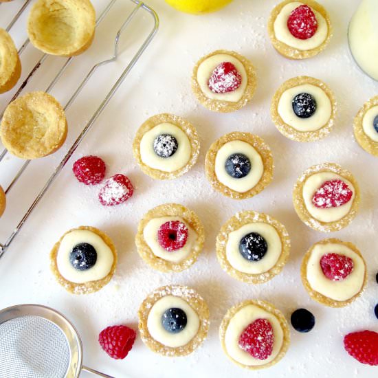 Mini Lemon Curd Tarts - Recipe photo by whatsarahbakes