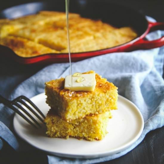 Slightly sweet skillet cornbread - Recipe photo by Sweetphi
