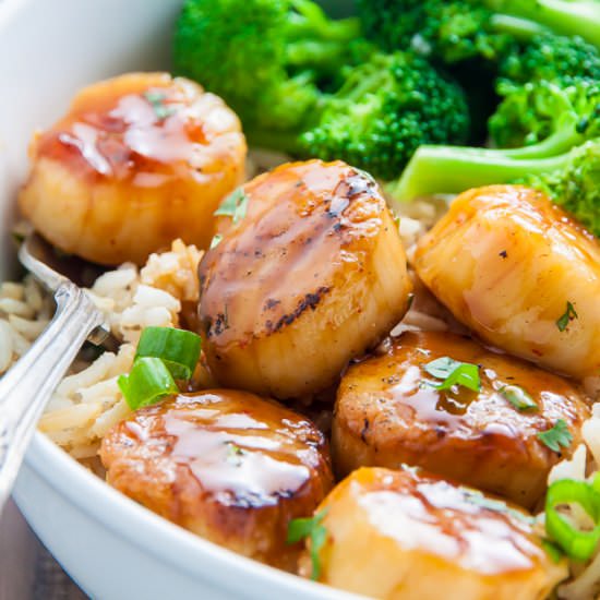 Honey-Glazed Scallops - Recipe photo by BakerbyNature