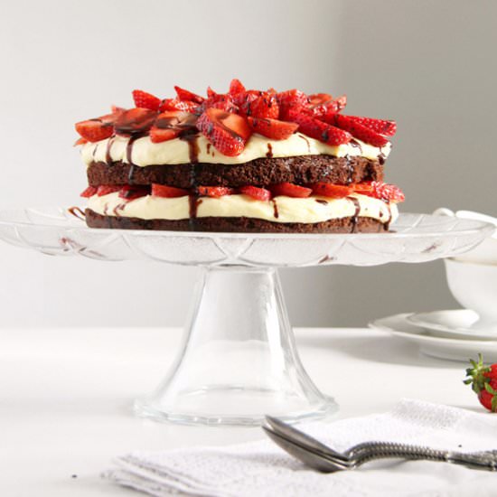 Brownie Strawberry Torte - Recipe photo by adinutza