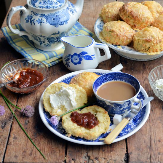 Cheese and Chive Scones - Recipe photo by MeccaGBC