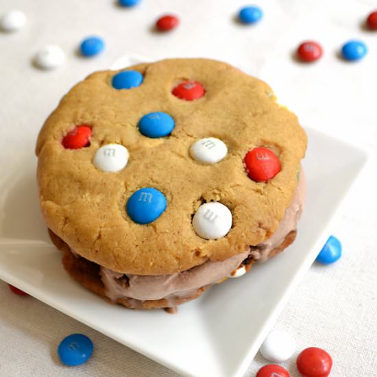 Peanut Butter Ice Cream Sandwiches - Recipe photo by HelloLittleHome