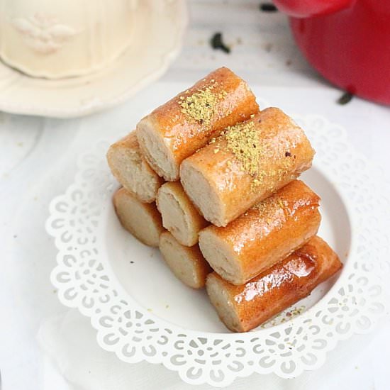 Almond cigars - Recipe photo by delicedorient