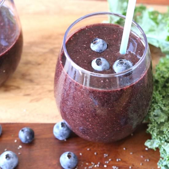 Blueberry Kale Smoothie - Recipe photo by Girl Heart Food