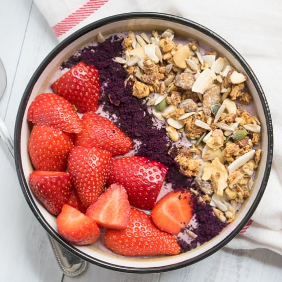 Paleo Strawberry Acai Smoothie Bowl - Recipe photo by WhittyPaleo