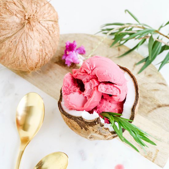Assorted Fruit Bowls - Recipe photo by proper