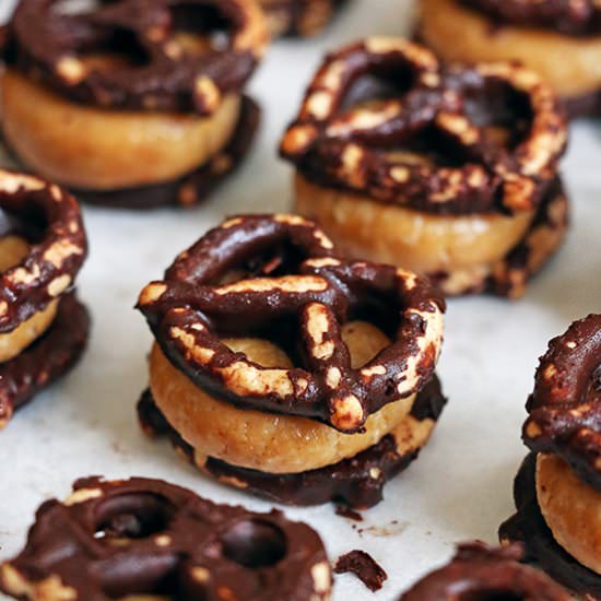 Peanut Butter Pretzels (Oat Flour) - Recipe photo by When Hungry