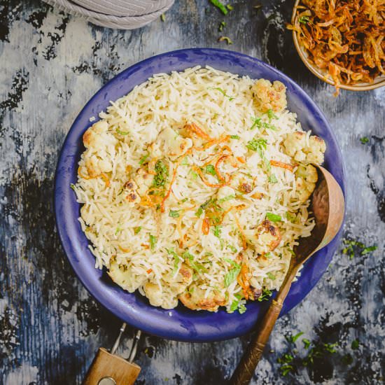 Cauliflower Fried Rice - Recipe photo by Whiskaffair