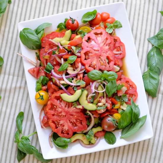 Heirloom Tomato Peach Salad - Recipe photo by teaspoonliving