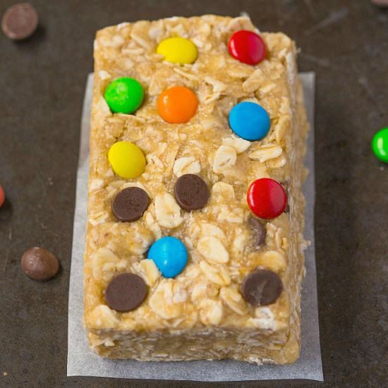 No Bake Monster Cookie Granola Bars - Recipe photo by thebigmansworld