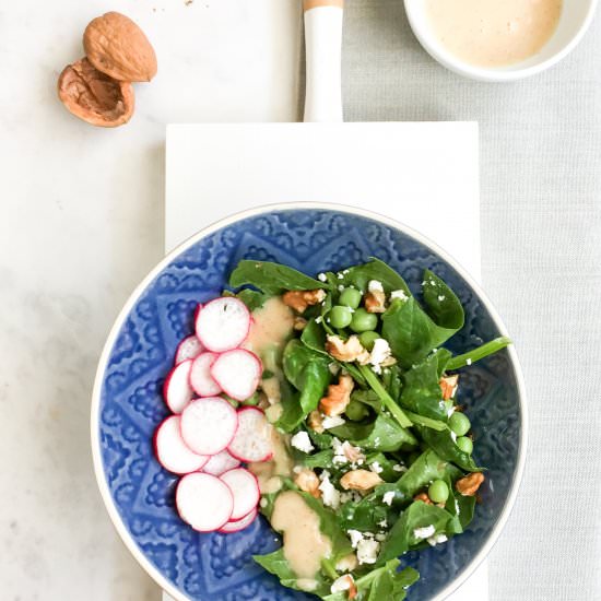 Spinach salad with feta and walnuts - Recipe photo by deandarporcasa