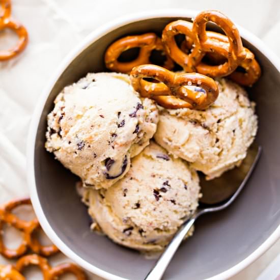 Salted Pretzel Ice Cream w/ Choc+PB - Recipe photo by cakeoversteak