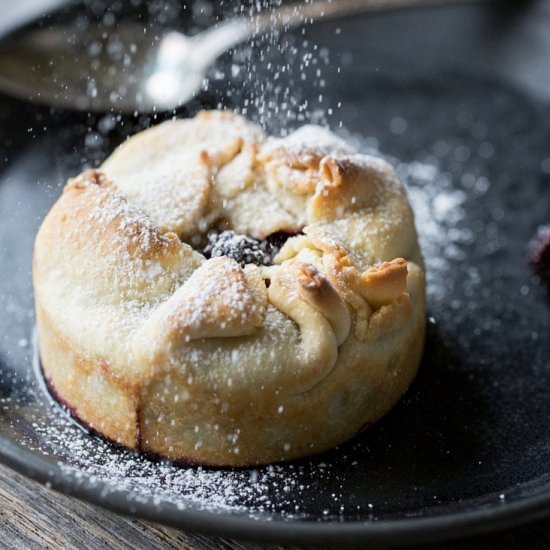 Mini Deep-Dish Berry Pies - Recipe photo by Savingroomfordessert