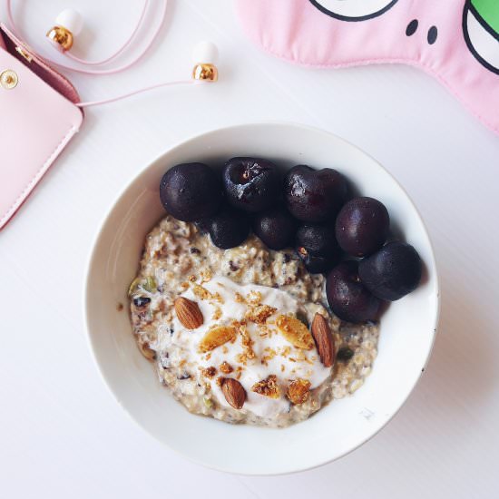 Vegan Coconut Oatmeal - Recipe photo by yellowfingers