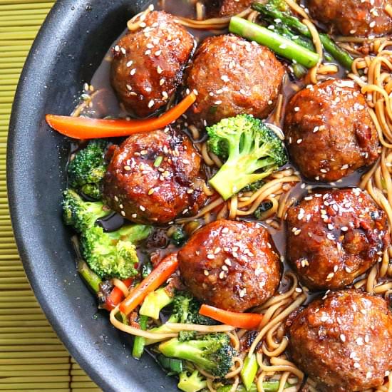 Sesame Chicken Meatballs - Recipe photo by MelissaPotvin