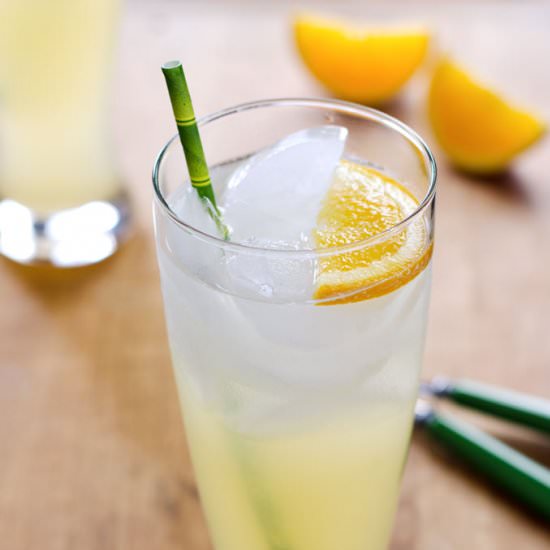 Easy Lemonade with Honey - Recipe photo by Cook Eat Well