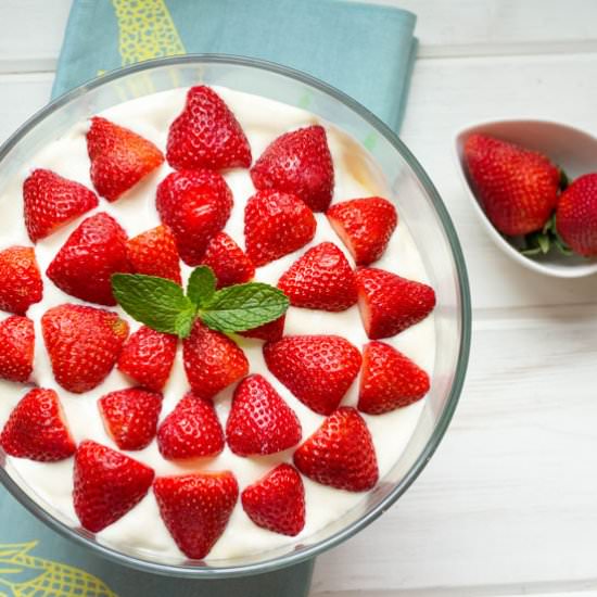 Strawberry Tiramisu - Recipe photo by sugarlovespices