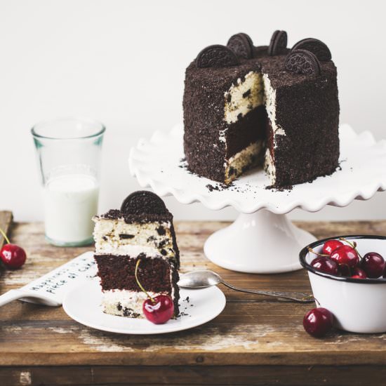 3-Layer Cake with Oreo Cookies - Recipe photo by svidi