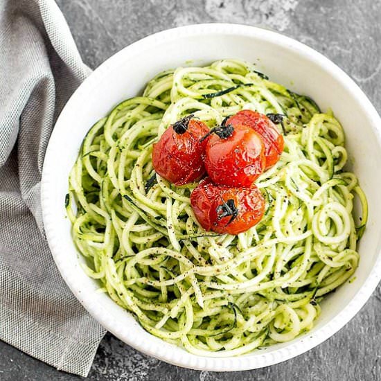 Zucchini Noodles with Avocado Sauce - Recipe photo by as easy as apple pie