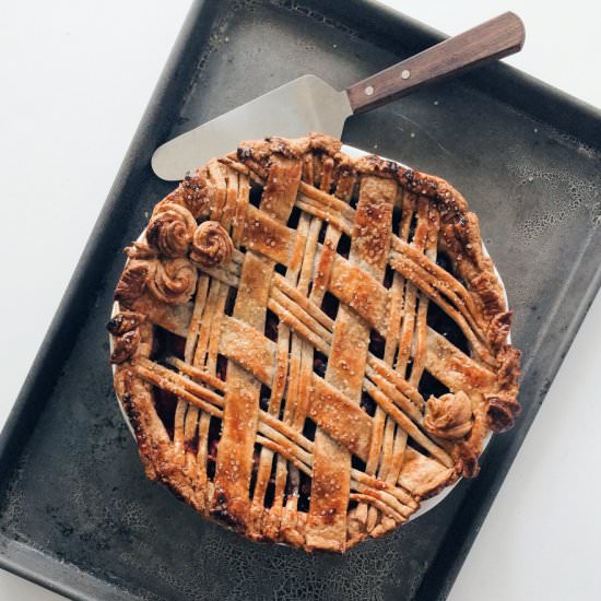 Berry Balsamic Pie - Recipe photo by rushyama