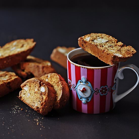 Almond & Dried Date Biscotti - Recipe photo by Simple Sugars