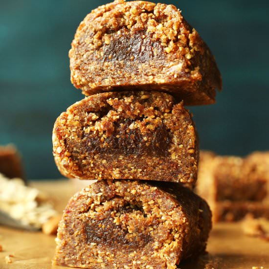 Healthy Gluten Free Fig Newtons - Recipe photo by minimalist baker