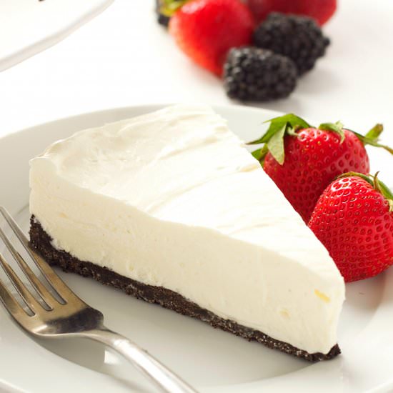 Almost No-Bake Cheesecake - Recipe photo by busybakerblog