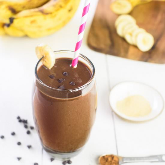 Chocolate Yellow Maca Smoothie - Recipe photo by Solluna333
