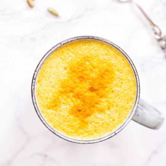 Turmeric Latte (Golden Milk) - Recipe photo by Heavenlynn Healthy