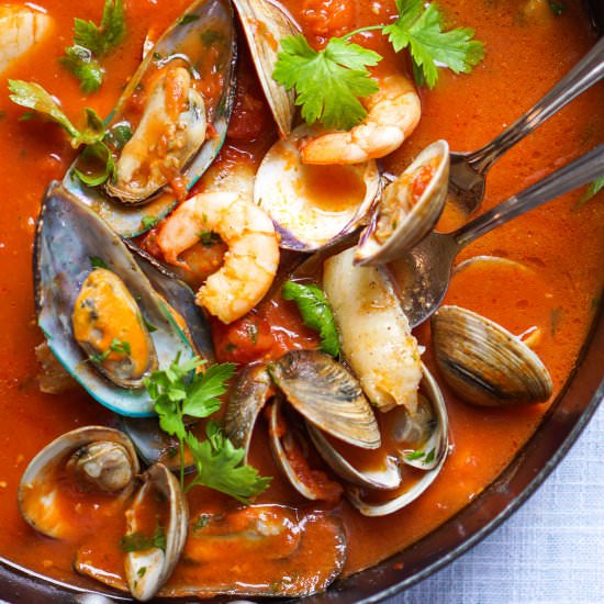 Homemade Cioppino - Recipe photo by vodkaandbiscuits