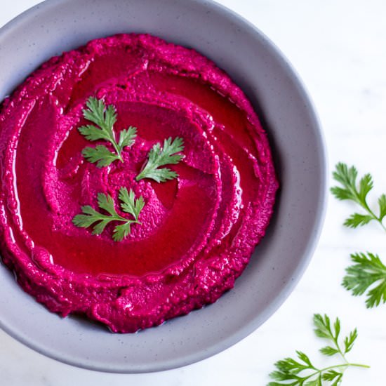 BEET HUMMUS - Recipe photo by ful-filled