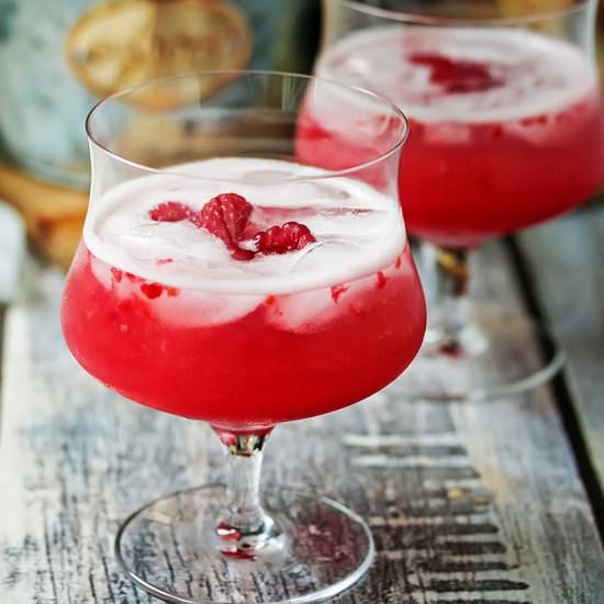 Raspberry & Limoncello Vodka Sour - Recipe photo by Cooks With Cocktails