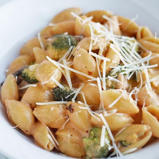Pasta Con Broccoli - Recipe photo by diycandy