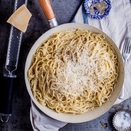 Cacio e Pepe - Recipe photo by Simply Delicious