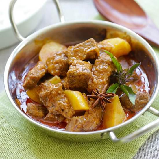 Beef Massaman Curry - Recipe photo by rasamalaysia