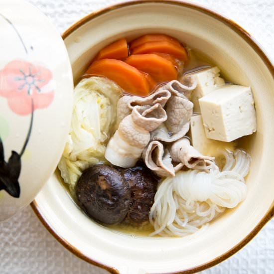 Japanese Pork & Tofu Miso Soup - Recipe photo by janskitchen