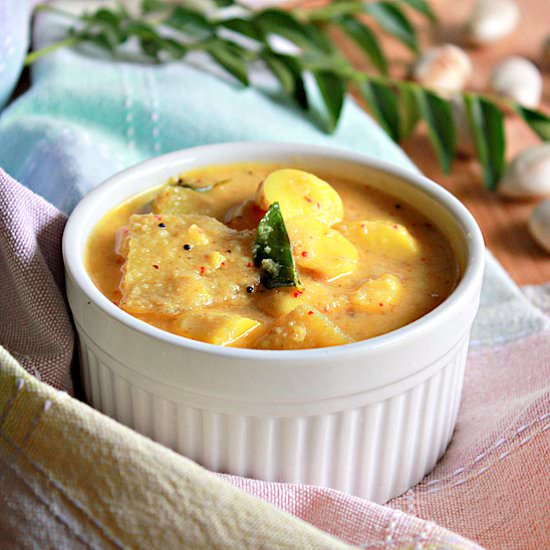 Jackfruit Seeds Mango Curry - Recipe photo by Aromatic Cooking
