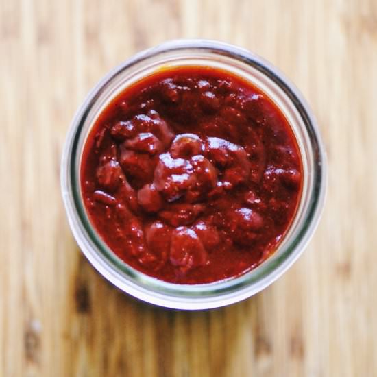 New Mexican Red Chile Sauce - Recipe photo by moon and spoon and yum.