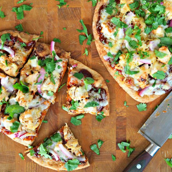 BBQ Chicken Naan Pizza - Recipe photo by Everyday Gourmet with Blakely