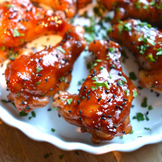 Honey Sriracha Glazed Chicken Wings - Recipe photo by The Kitchen Flamingo