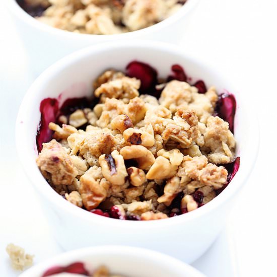 Blueberry Oat Crumble - Recipe photo by trufflesandtrends