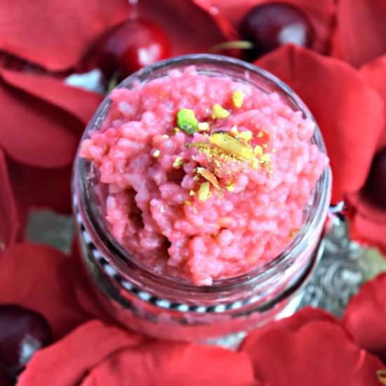 Cherry Flavored Sweet Pongal - Recipe photo by Cookilicious