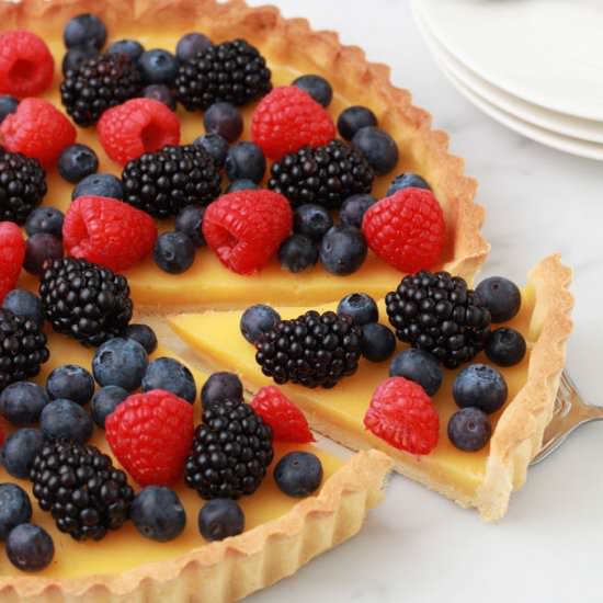 Crostata with Lemon and Berries - Recipe photo by marina_prins