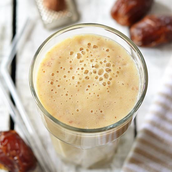 Vegan Date Shake - Recipe photo by dieTTaste